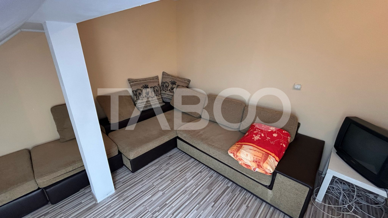 Apartament de vanzare 4 camere 90mp si balcon Vasile Aaron 