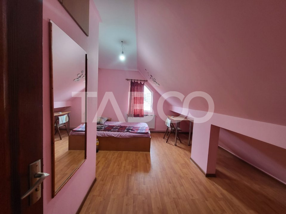 Apartament de vanzare 4 camere pe 2 etaje 84 mp zona Rahovei Sibiu