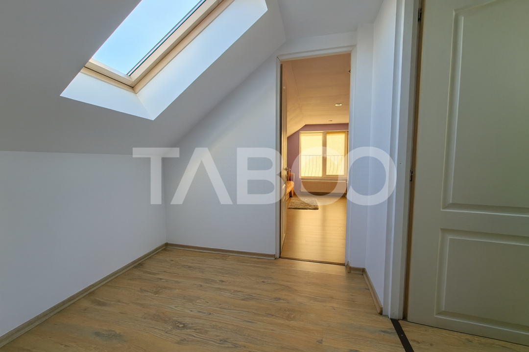 Apartament de vanzare 4 camere si balcon in Turnisor 85 mpu