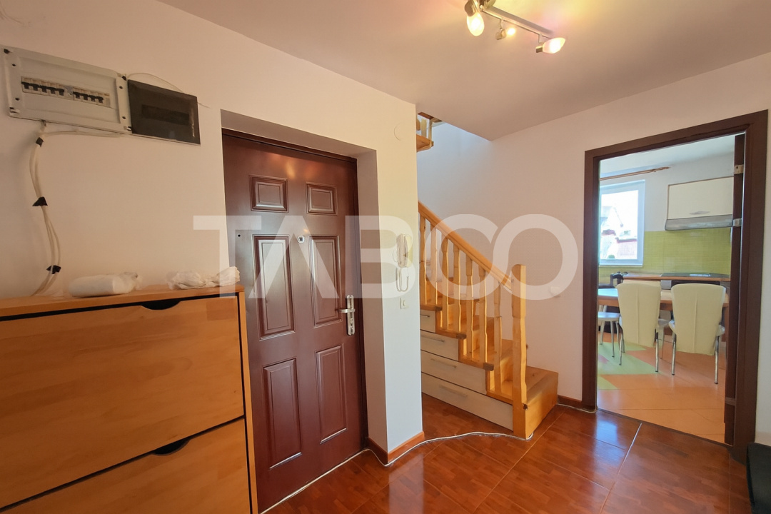 Apartament de vanzare 4 camere si balcon in Turnisor 85 mpu