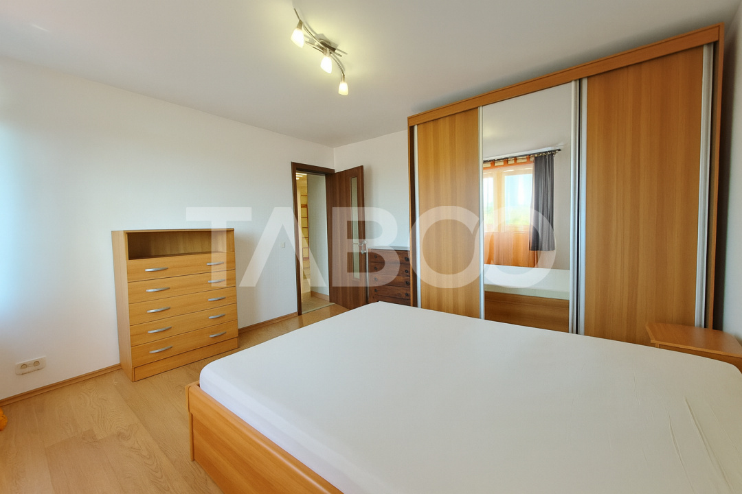 Apartament de vanzare 4 camere si balcon in Turnisor 85 mpu