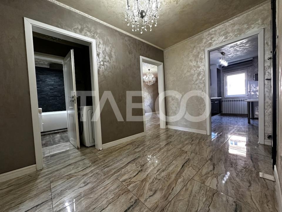 Apartament de vanzare 4 camere ultrafinisat etaj 1 zona Strand Sibiu