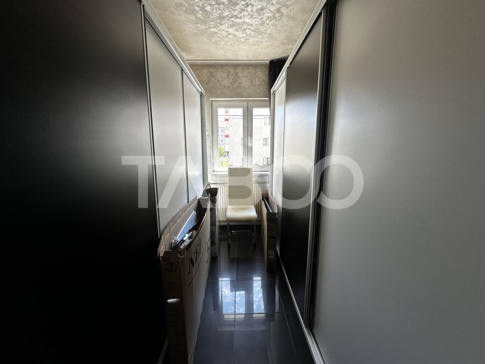 Apartament de vanzare 4 camere ultrafinisat etaj 1 zona Strand Sibiu