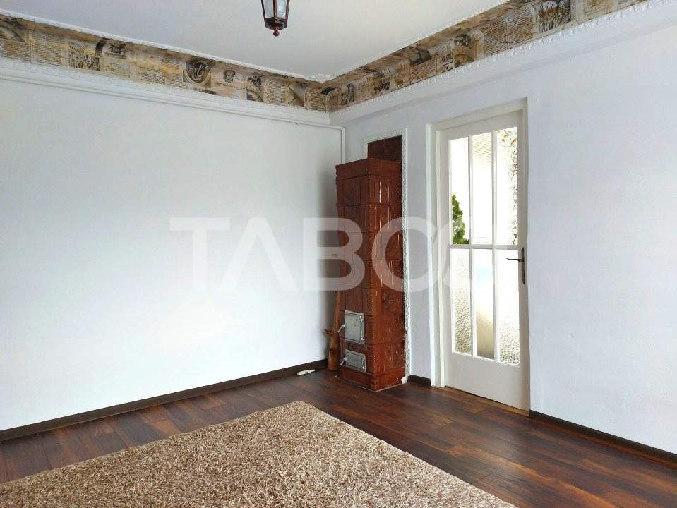 Apartament de vanzare 41 mp 2 camere etaj 2 balcon Cisnadie