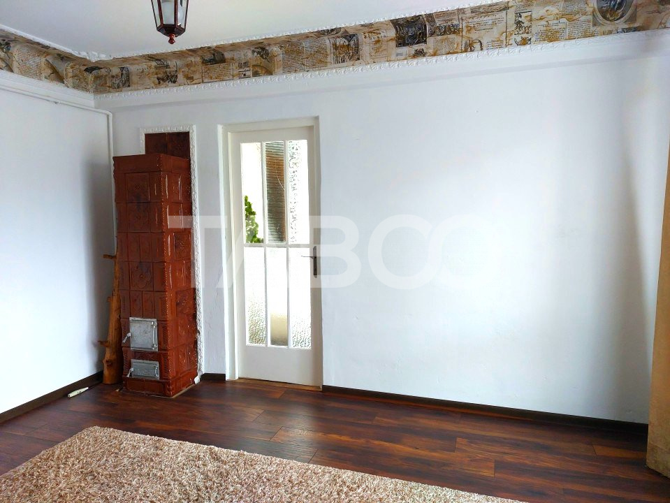 Apartament de vanzare 41 mp 2 camere etaj 2 balcon Cisnadie