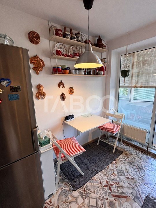 Apartament de vanzare  48 mp 2 camere zona Terezian