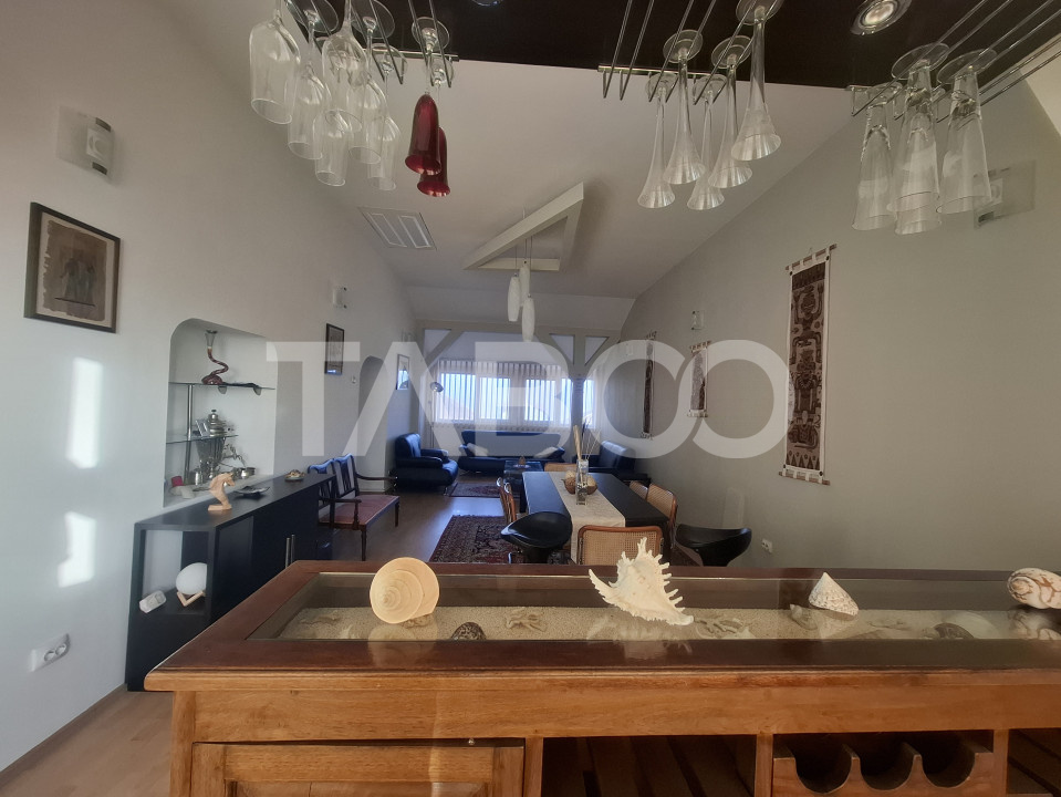 Apartament de vanzare 5 camere 138 mp utili zona Ciresica Sibiu