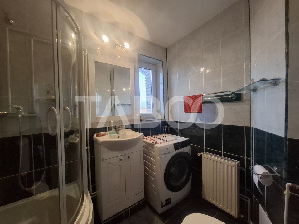 Apartament de vanzare 5 camere 138 mp utili zona Siretului Sibiu