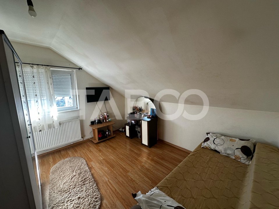 Apartament de vanzare 59 mpu 3 dormitoare zona linistita Tiglari Sibiu