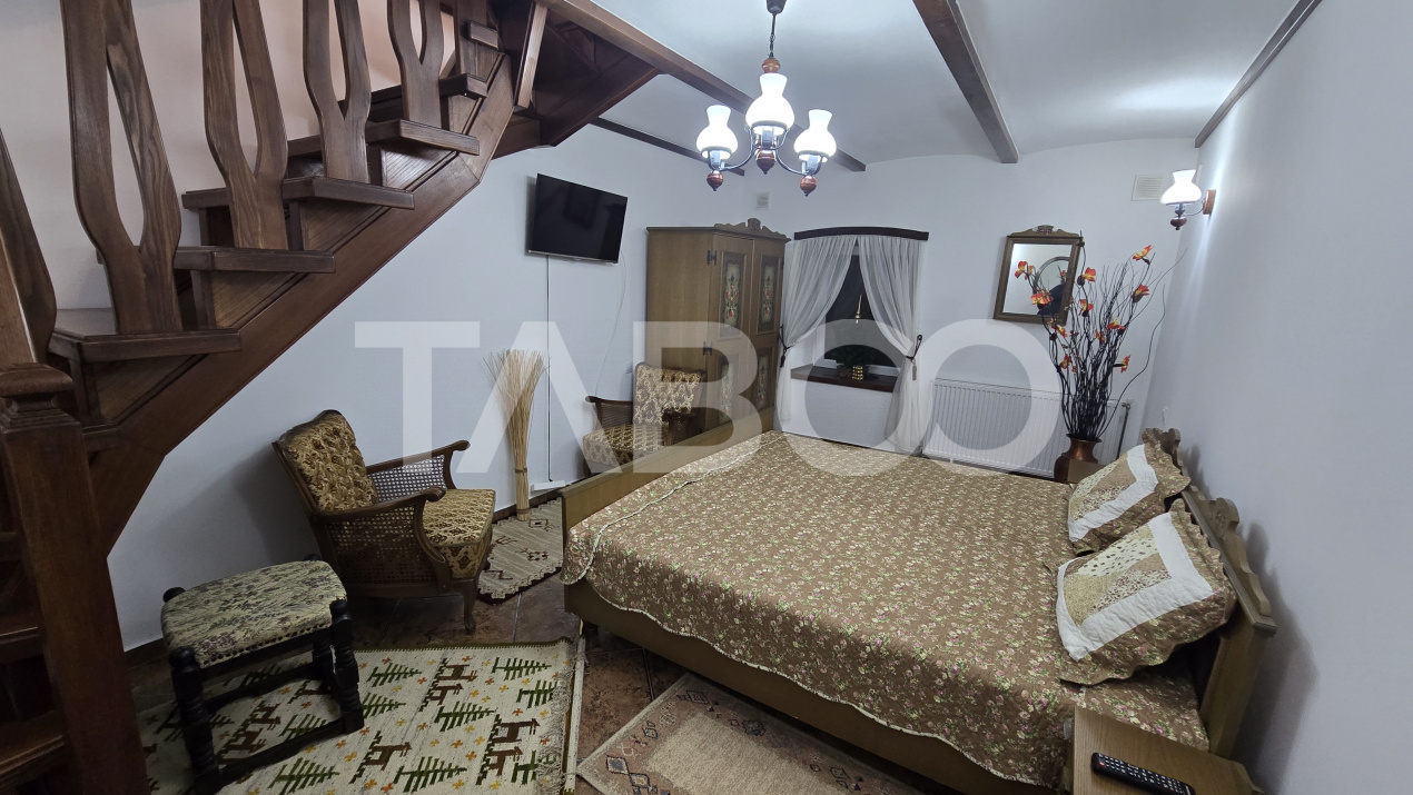 Apartament de vanzare 61mp 2 camere pretabil regim hotelier Piata Mare