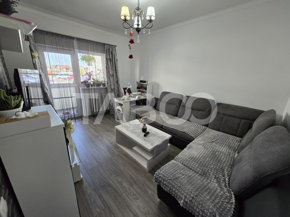 Apartament de vanzare 69mp 3 camere decomandat zona Tineretului Sibiu