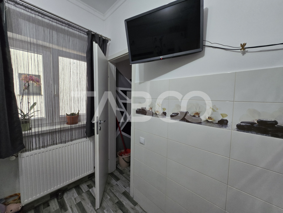 Apartament de vanzare 69mpu 3 camere decomandat zona Tineretului Sibiu