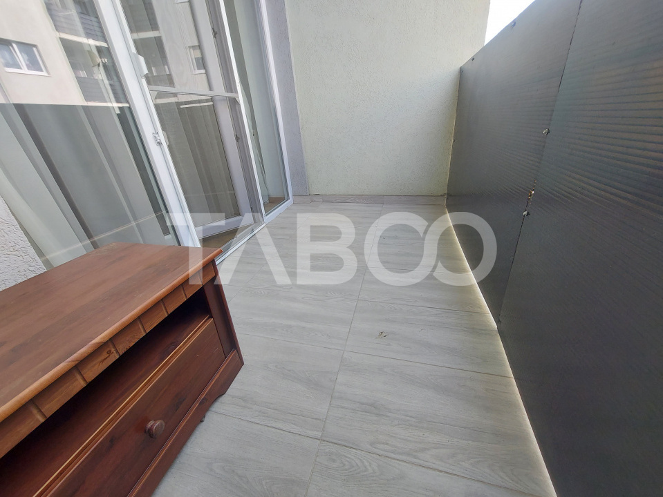 Apartament de vanzare 70 mpu etaj 1 dressing 2 balcoane Selimbar