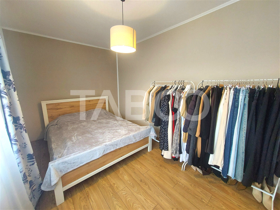 Apartament de vanzare 70 mpu etaj 1 dressing 2 balcoane Selimbar