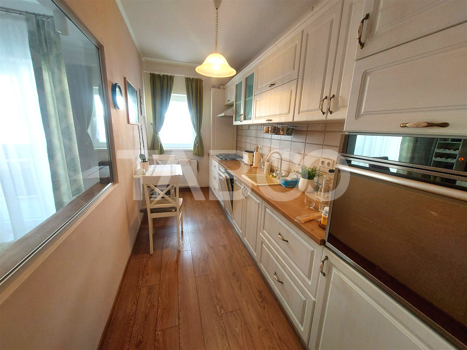 Apartament de vanzare 70 mpu etaj 1 dressing 2 balcoane Selimbar