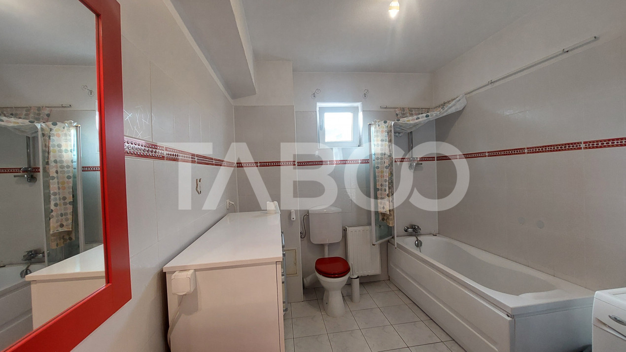 Apartament de vanzare 72 mp loc parcare zona Turnisor Sibiu