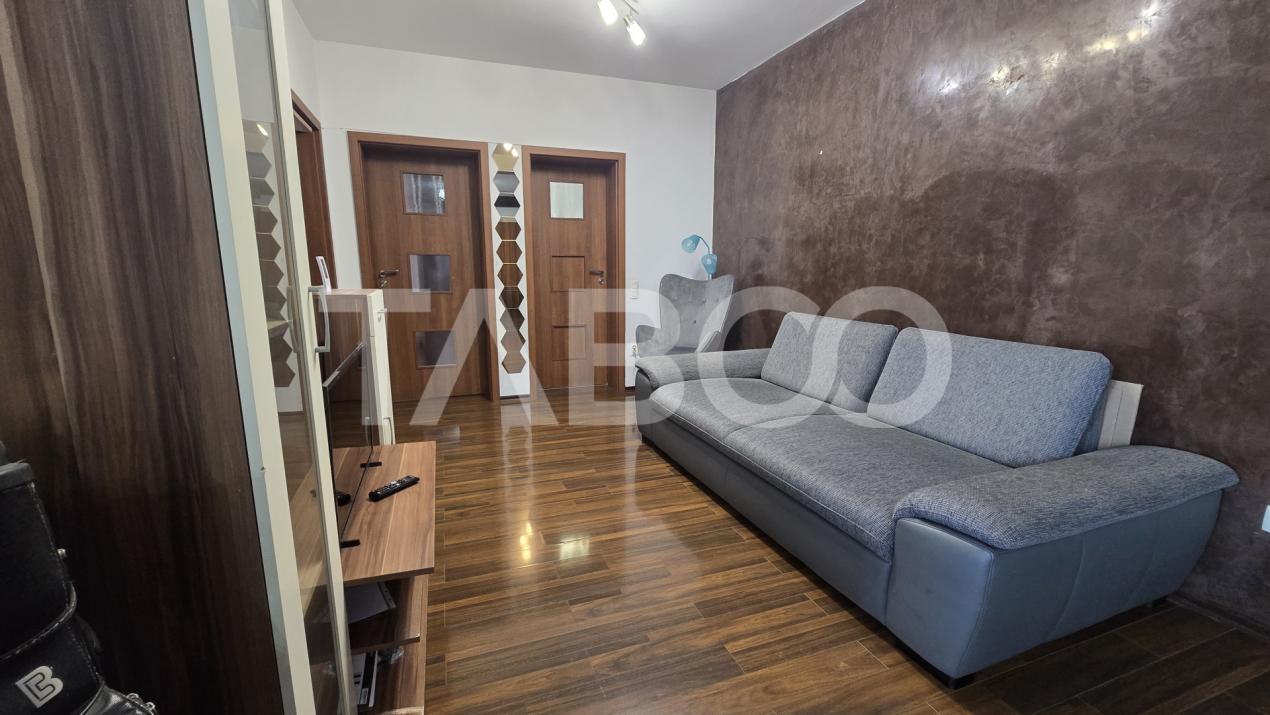 Apartament de vanzare 74mp 3 camere decomandate in zona Rahovei Sibiu