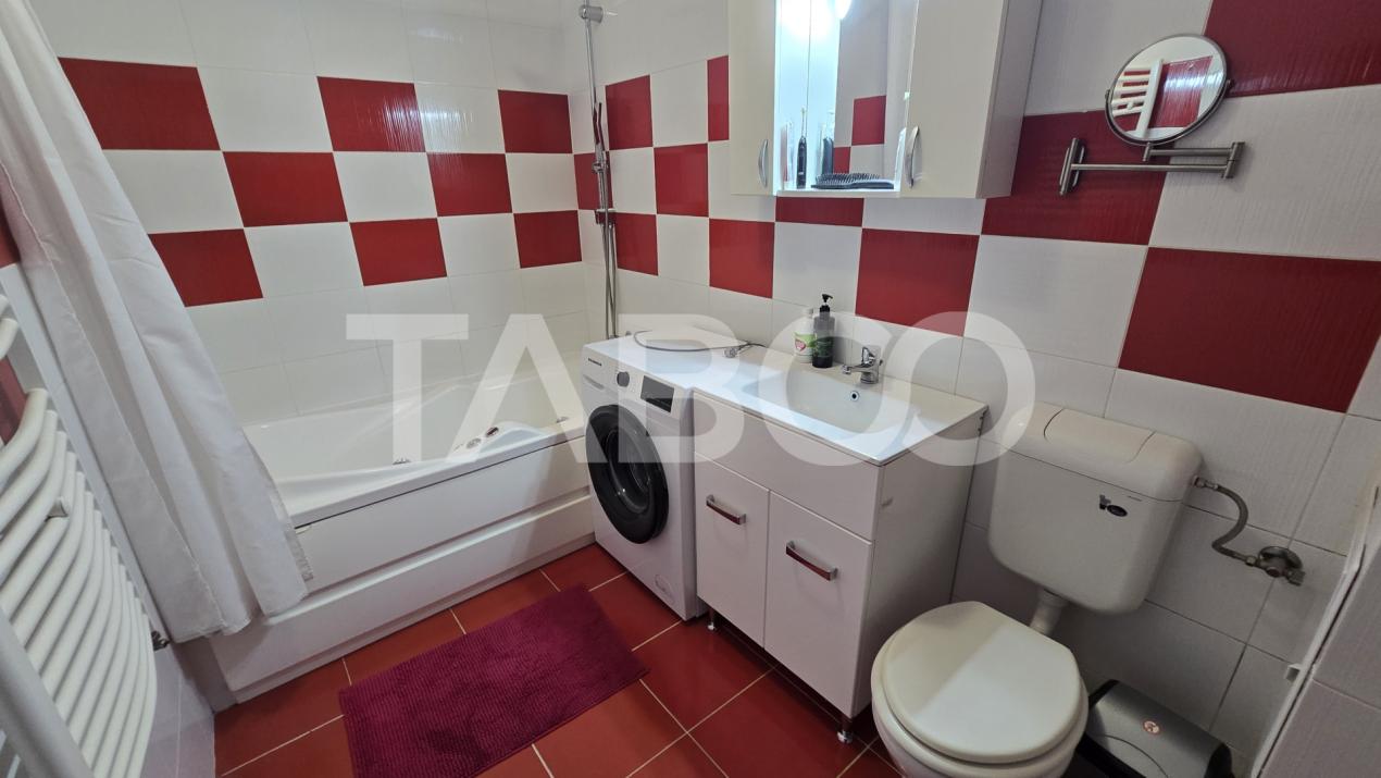 Apartament de vanzare 74mp 3 camere decomandate in zona Rahovei Sibiu