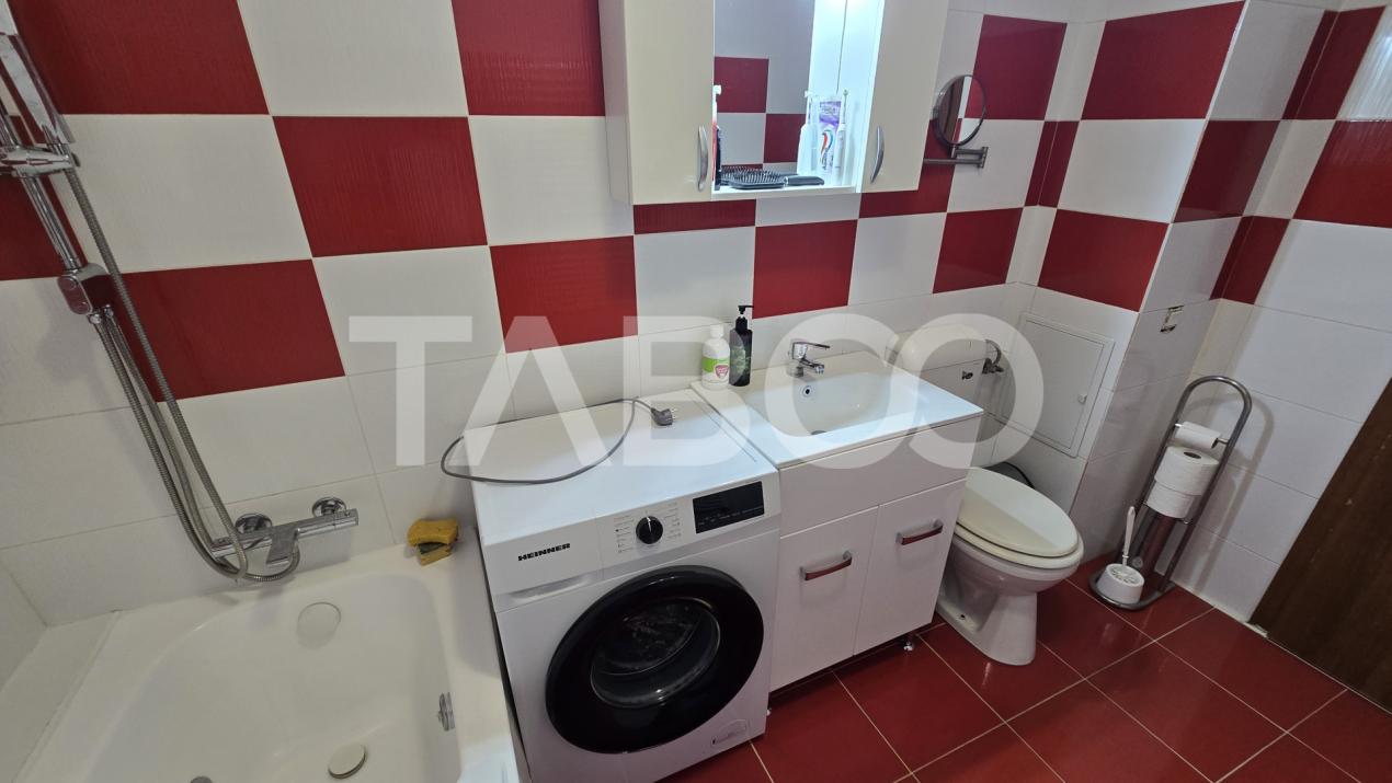 Apartament de vanzare 74mp 3 camere decomandate in zona Rahovei Sibiu