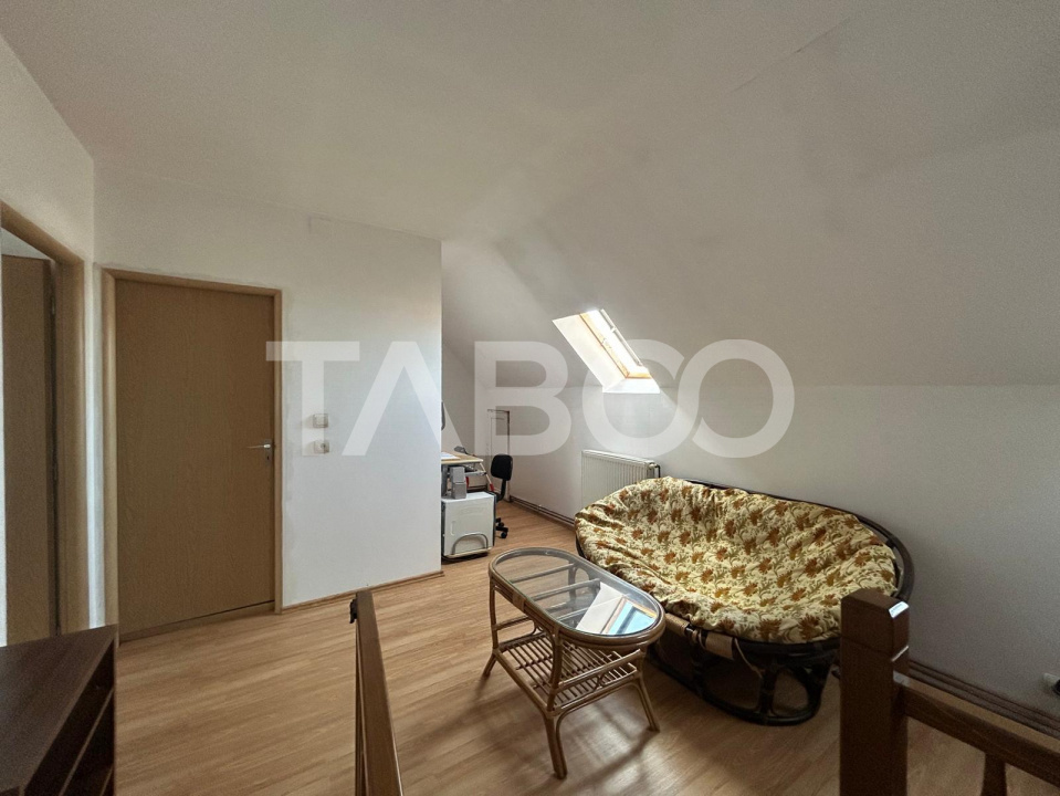 Apartament de vanzare 74mpu la mansarda in zona Terezian