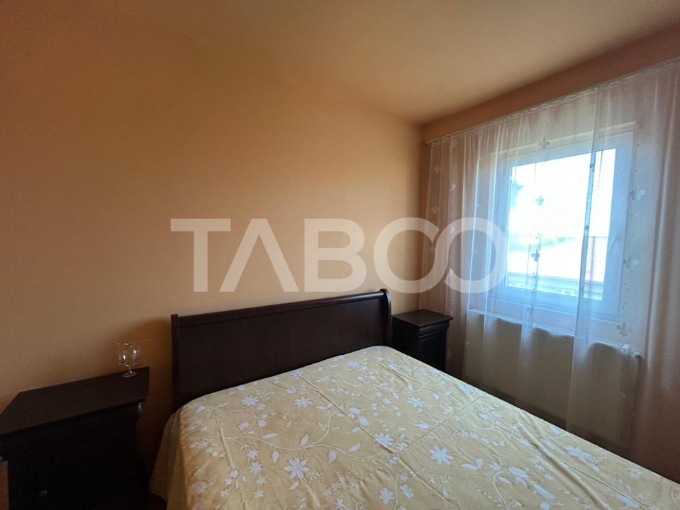Apartament de vanzare 74mpu la mansarda in zona Terezian