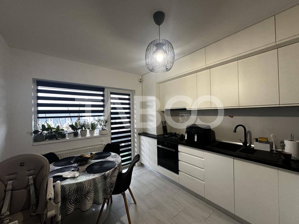 Apartament de vanzare 78 mpu 3 camere decomandate pod 85 mp Selimbar