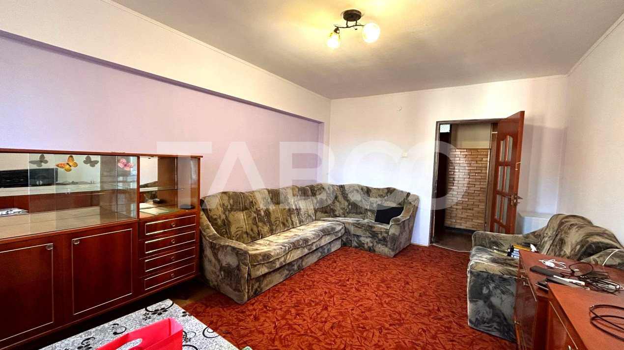 Apartament de vanzare 80 mpu cu 4  camere lift zona Centrala in Sibiu