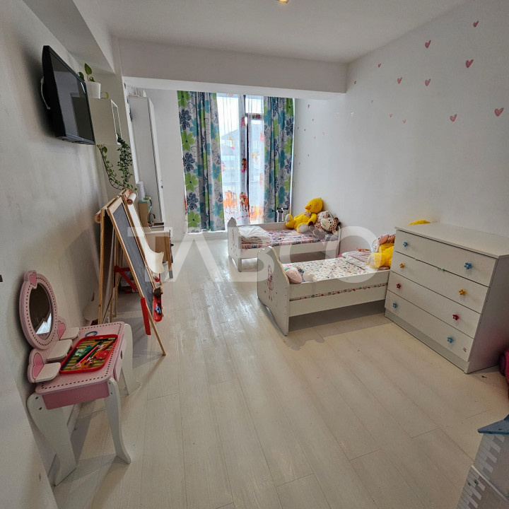 Apartament de vanzare 82 mp utili cu 3 camere 2 bai Doamna Stanca