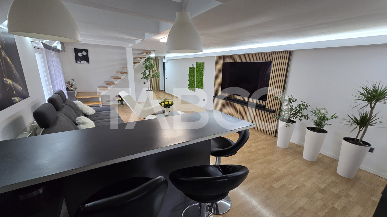 Apartament de vanzare 82mp 4 camere 2 bai in zona Rahovei Sibiu in Sibiu - Calea Cisnadiei