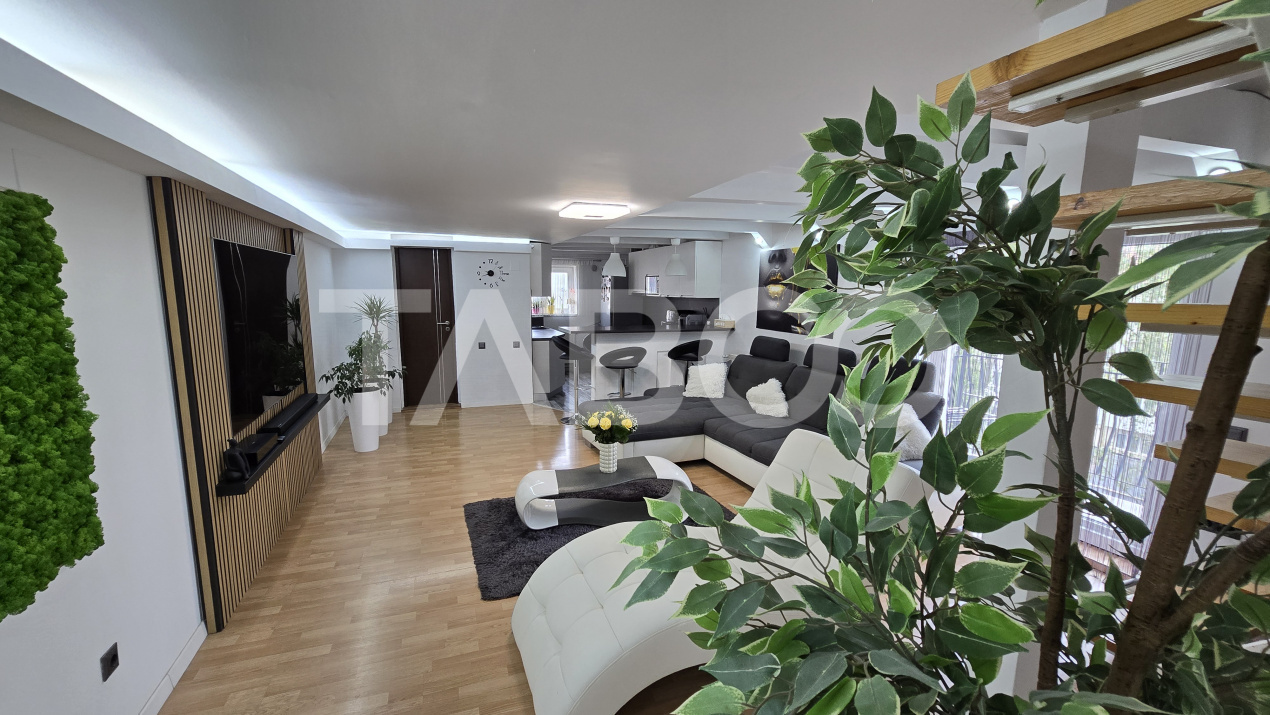 Apartament de vanzare 82mp 4 camere 2 bai in zona Rahovei Sibiu