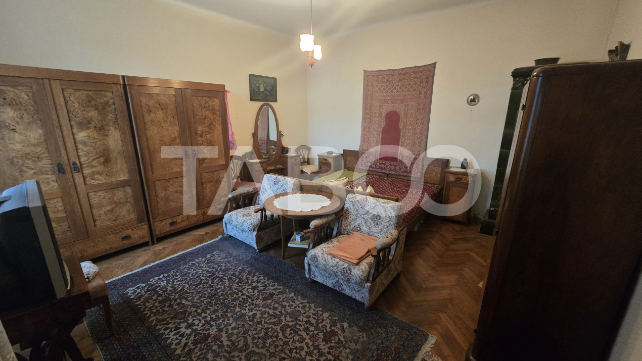 Apartament de vanzare Central 2 camere 2 bai pretabil regim hotelier in Sibiu - Rennes