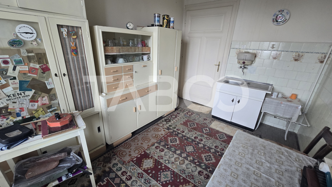 Apartament de vanzare Central 2 camere 2 bai pretabil regim hotelier