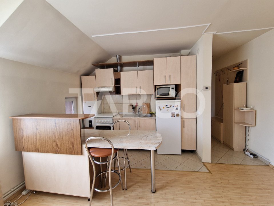 Apartament de vanzare complet mobilat 2 camere pe Semaforului Sibiu