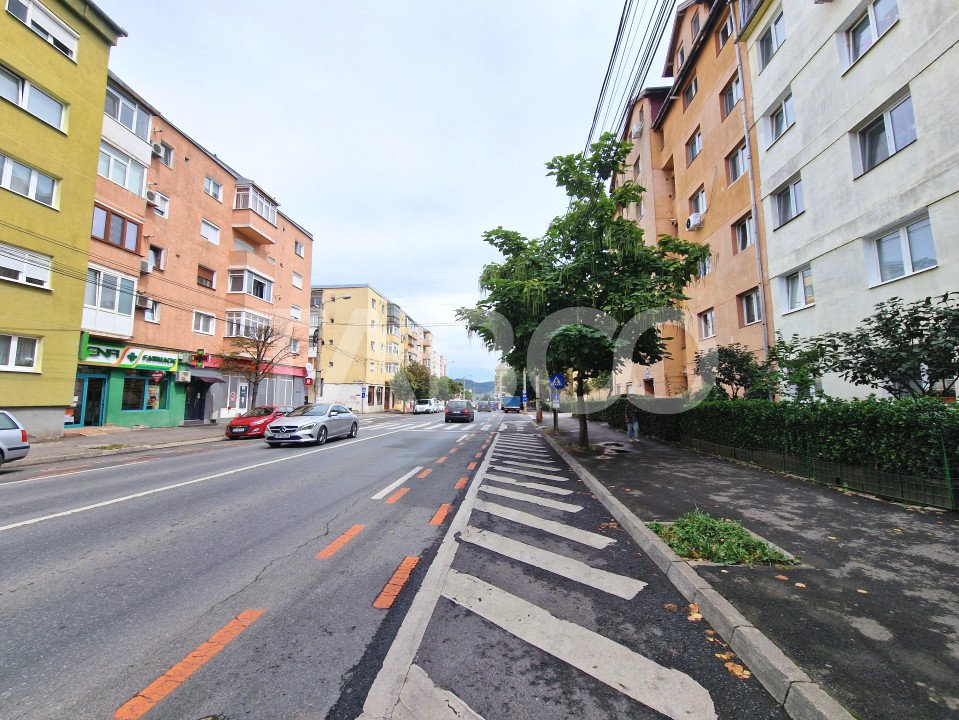 Apartament de vanzare complet mobilat 2 camere pe Semaforului Sibiu