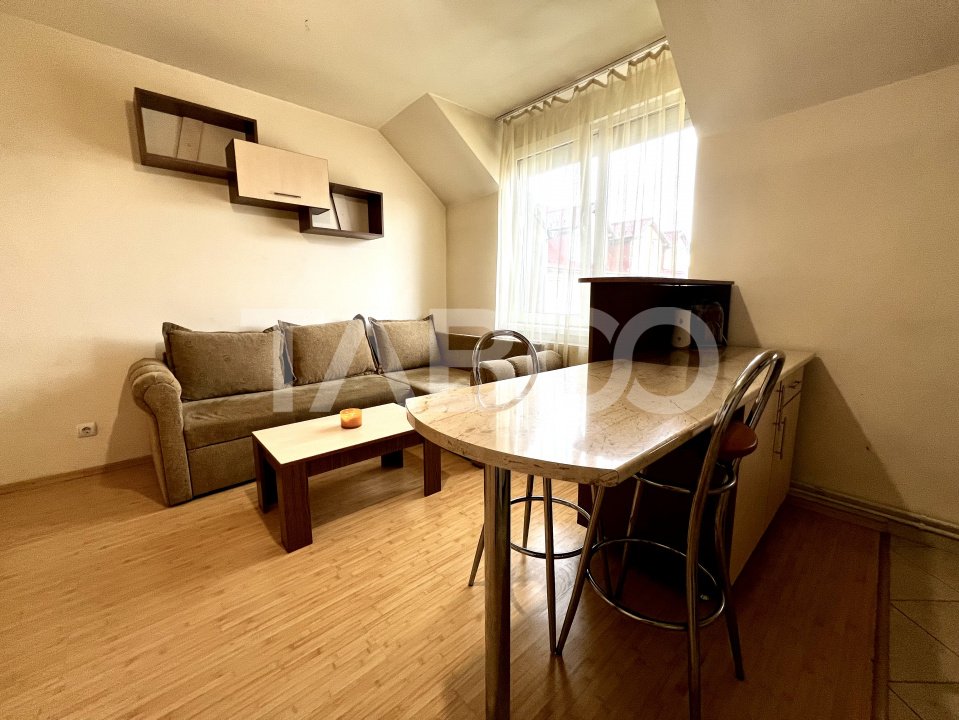 Apartament de vanzare complet mobilat 2 camere pe Semaforului Sibiu
