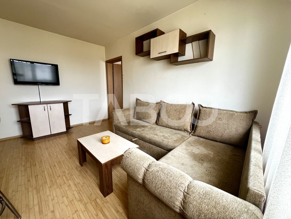 Apartament de vanzare complet mobilat 2 camere pe Semaforului Sibiu