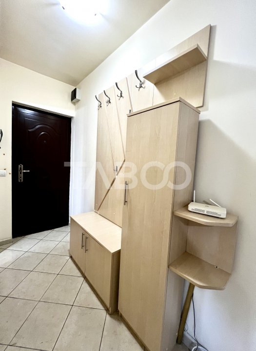 Apartament de vanzare complet mobilat 2 camere pe Semaforului Sibiu