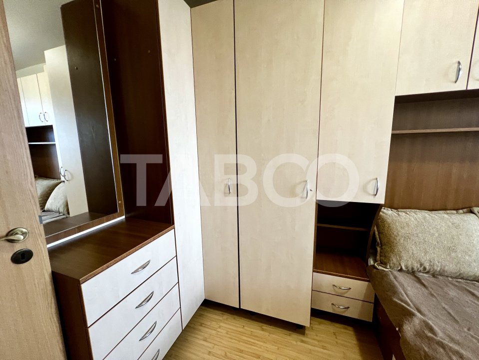 Apartament de vanzare complet mobilat 2 camere pe Semaforului Sibiu