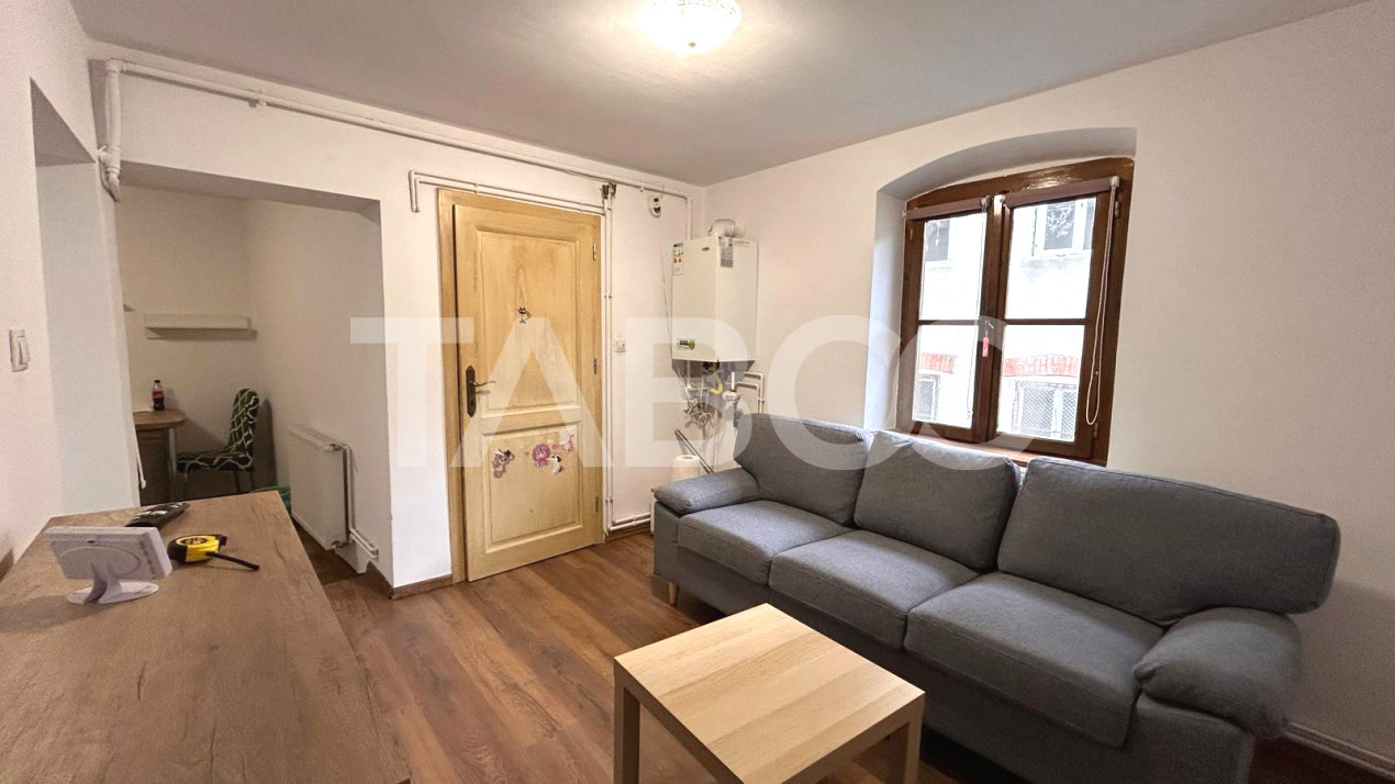 Apartament de vanzare cu 2 camere 41 mpu 2 pivnite in orasul Sibiu
