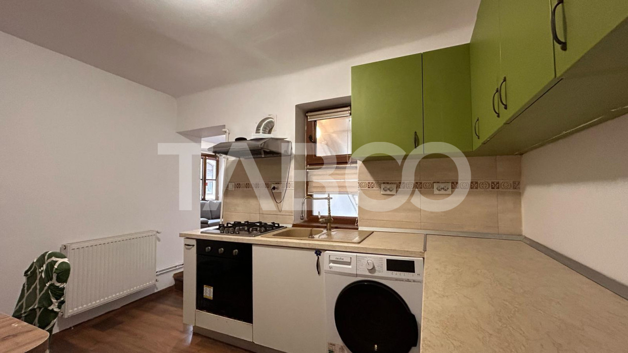 Apartament de vanzare cu 2 camere 41 mpu 2 pivnite in orasul Sibiu