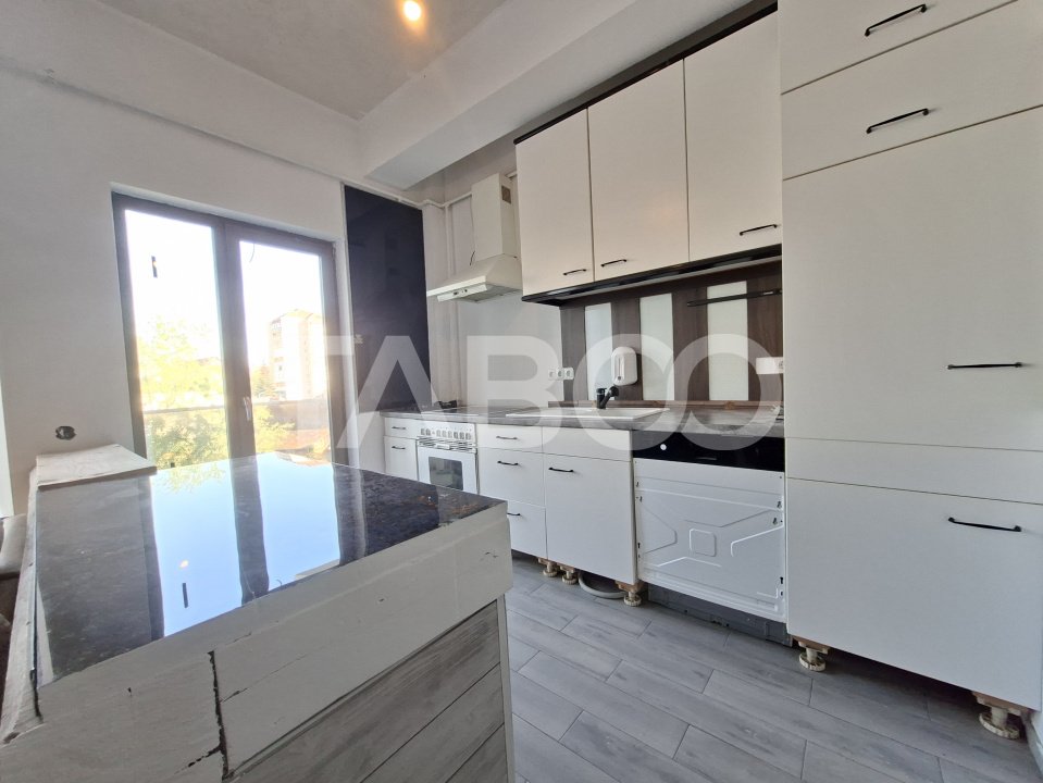 Apartament de vanzare cu 2 camere 54 mpu parcare Doamna Stanca
