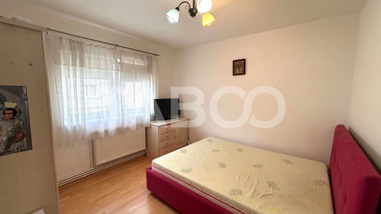 Apartament de vanzare cu 2 camere balcon pivnita in Vasile Aaron Sibiu