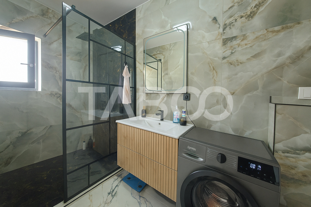 Apartament de vanzare cu 2 camere etaj intermediar Doamna Stanca 