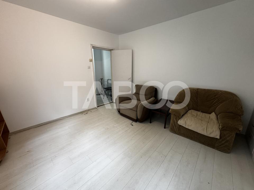 Apartament de vanzare cu 2 camere partial renovat Mihai Viteazul Sibiu