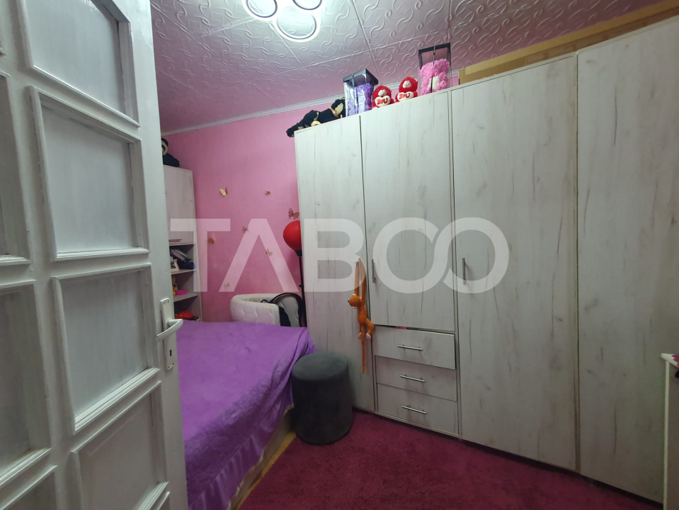 Apartament de vanzare cu 2 camere semidecomandat 40 mp utili