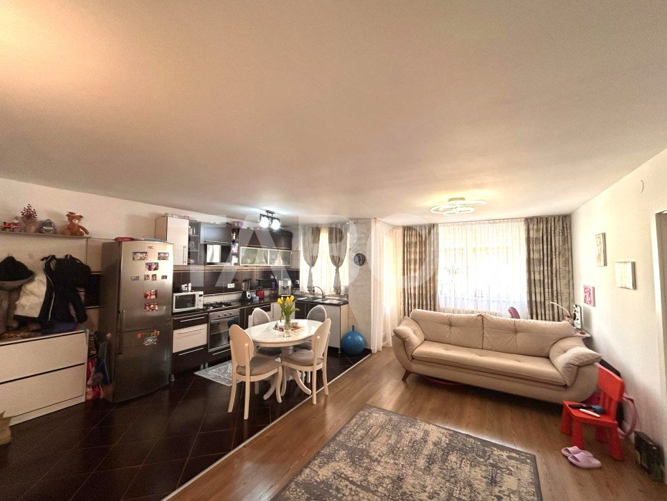 Apartament de vanzare cu 2 camere suprafata utila de 56 mp in Sibiu