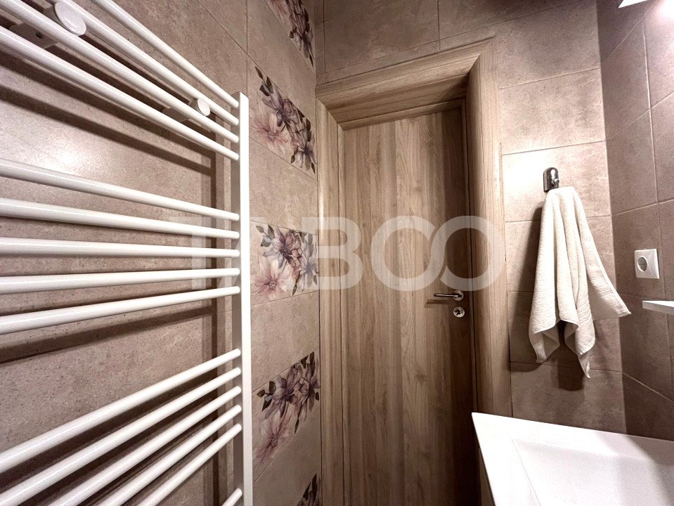 Apartament de vanzare cu 3 camere 2 bai 2 balcoane pivnita si parcare