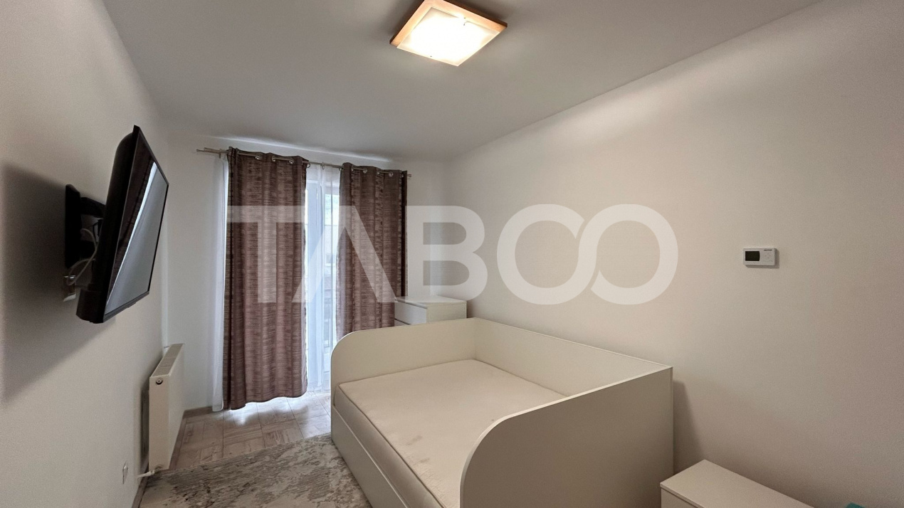 Apartament de vanzare cu 3 camere 2 bai 2 locuri de parcare in Sibiu