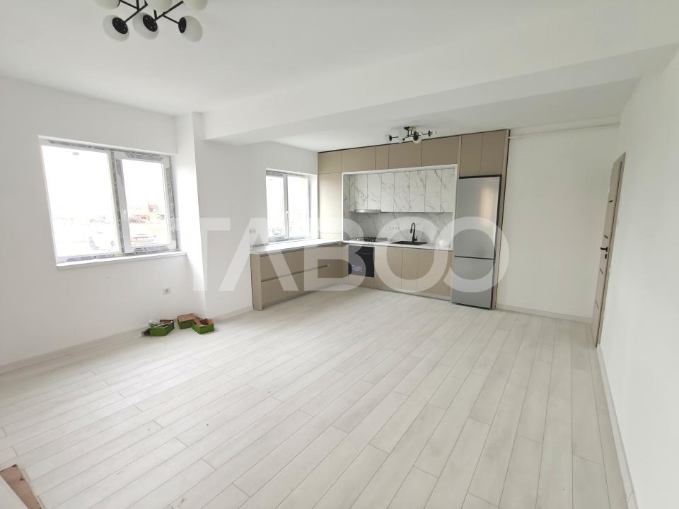 Apartament de vanzare cu 3 camere 2 bai si 2 balcoane in Sibiu
