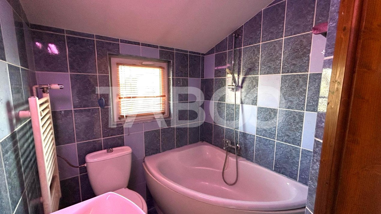 Apartament de vanzare cu 3 camere 63 mpu 2 balcoane 2 bai in Sibiu